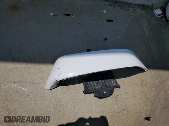 2017 Jeep Wrangler Unlimited Sahara with VIN 1C4BJWEG7HL684621, listed as a Copart auction lot 62403015 with 92,786 mi miles and Salvage title. Bid and sale history available at DreamBid. Image 13.