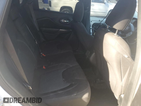 2019 Jeep Cherokee Latitude with VIN 1C4PJLCB7KD370156, listed as a Copart auction lot 50612335 with 101,499 mi miles and Salvage Title. Bid and sale history available at carsss.com. Image 11.
