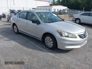 2011 Honda Accord LX z VIN 1HGCP2F38BA040248, wystawiony jako IAAI lot #42429387 z przebiegiem Nie podano mil oraz . Historia ofert i sprzedaży dostępna na DreamBid. Obrazek 1.
