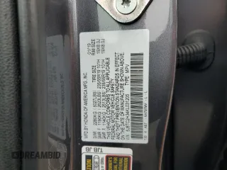 2019 Acura RDX z VIN 5J8TC2H34KL031205, wystawiony jako Copart lot #62745045 z przebiegiem 77 504 mil mil oraz Szkoda całkowita • Salvage title. Historia ofert i sprzedaży dostępna na DreamBid. Obrazek 14.