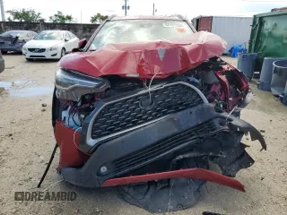 2022 Toyota Corolla Cross XLE with VIN 7MUDAAAG8NV014321, listed as a Copart auction lot 62181355 with 24,550 mi miles and Non repairable. Bid and sale history available at DreamBid. Image 5.