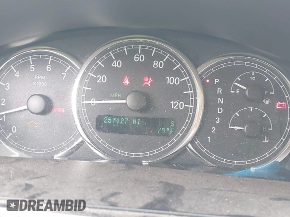 2005 Buick LaCrosse CXL z VIN 2G4WD532851234435, wystawiony jako IAAI lot #39636254 z przebiegiem 257 127 mil mil oraz . Historia ofert i sprzedaży dostępna na DreamBid. Obrazek 7.