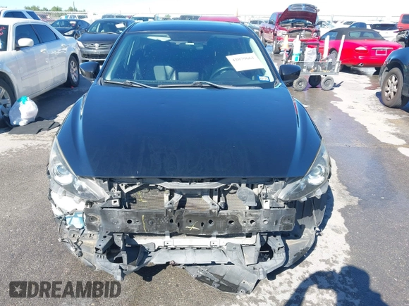 2014 Mazda 3 i Grand Touring z VIN JM1BM1M78E1159912, wystawiony jako IAAI lot #42079661 z przebiegiem 105 039 mil mil oraz . Historia ofert i sprzedaży dostępna na DreamBid. Obrazek 6.