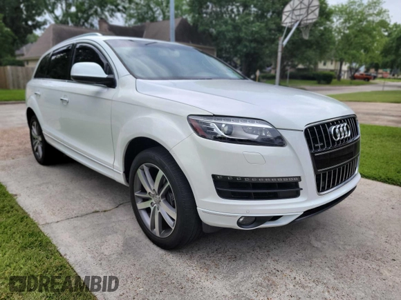 2014 Audi Q7 3.0T Premium Plus with VIN WA1LGAFEXED013107, listed as a Copart auction lot 54091815 with 138,867 mi miles and Clean Title. Bid and sale history available at carsss.com. Image 1.