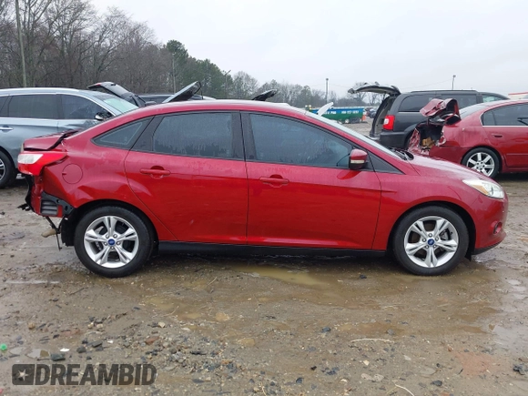 2013 Ford Focus SE with VIN 1FADP3F20DL204797, listed as a IAAI auction lot 41404937 with 146,643 mi miles. Bid and sale history available at carsss.com. Image 13.