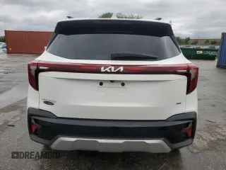 2024 Kia Seltos SX z VIN KNDETCA71R7553593, wystawiony jako Copart lot #51286435 z przebiegiem 23 644 mil mil oraz Szkoda całkowita • Salvage title. Historia ofert i sprzedaży dostępna na DreamBid. Obrazek 6.