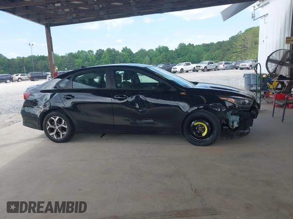 2020 Kia Forte LXS with VIN 3KPF24AD5LE141476, listed as a IAAI auction lot 42118736 with 138,959 mi miles. Bid and sale history available at carsss.com. Image 14.