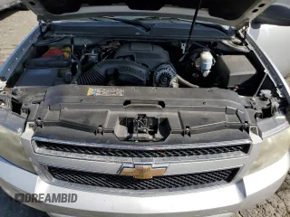 2010 Chevrolet Suburban LS with VIN 1GNUCHE01AR218260, listed as a Copart auction lot 76029674 with 0 mi miles and Salvage Title. Bid and sale history available at carsss.com. Image 12.