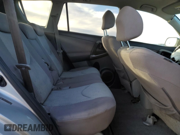 2007 Toyota RAV4 with VIN JTMBK33V975025729, listed as a Copart auction lot 50333065 with 204,160 mi miles and Non Repairable. Bid and sale history available at carsss.com. Image 12.