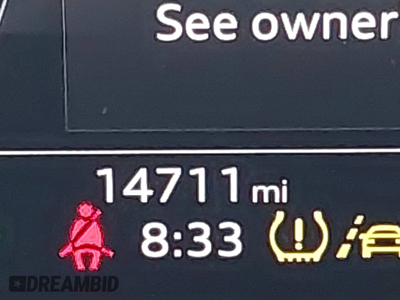 2022 Audi e-tron Premium Plus with VIN WA1LAAGE5NB022695, listed as a IAAI auction lot 41181338 with 14,711 mi miles and . Bid and sale history available at DreamBid. Image 16.