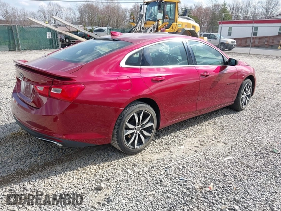2020 Chevrolet Malibu RS with VIN 1G1ZG5ST4LF085250, listed as a IAAI auction lot 42018772 with 13,736 mi miles and . Bid and sale history available at DreamBid. Image 4.