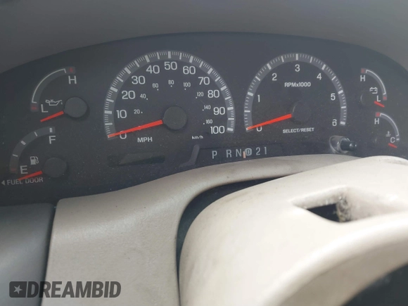 1999 Ford Expedition XLT z VIN 1FMPU18L7XLC51478, wystawiony jako IAAI lot #41679788 z przebiegiem Nie podano mil oraz . Historia ofert i sprzedaży dostępna na DreamBid. Obrazek 7.