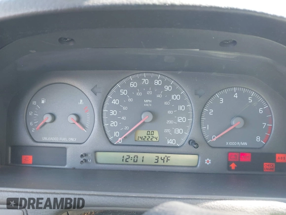 1998 Volvo S70 z VIN YV1LS5545W1452779, wystawiony jako IAAI lot #41806870 z przebiegiem 142 224 mil mil oraz . Historia ofert i sprzedaży dostępna na DreamBid. Obrazek 7.
