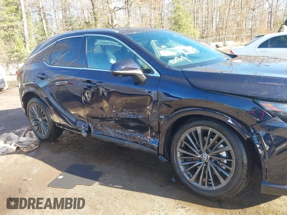 2024 Lexus RX 350h z VIN 2T2BBMCA7RC051251, wystawiony jako IAAI lot #41206305 z przebiegiem 4 876 mil mil oraz . Historia ofert i sprzedaży dostępna na DreamBid. Obrazek 6.