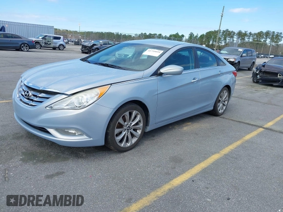 2013 Hyundai Sonata Limited with VIN 5NPEC4AC3DH666923, listed as a IAAI auction lot 41799016 with 210,388 mi miles and . Bid and sale history available at carsss.com. Image 2.