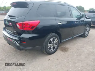 2017 Nissan Pathfinder Platinum with VIN 5N1DR2MM4HC611235, listed as a IAAI auction lot 42203255 with 20,772 mi miles and . Bid and sale history available at DreamBid. Image 4.