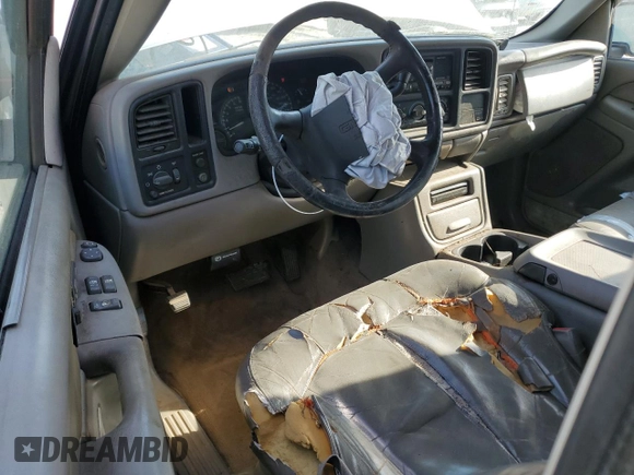 1999 GMC New Sierra 1500 SLE with VIN 2GTEC19T2X1547558, listed as a Copart auction lot 50364915 with 328,396 mi miles and Salvage Title. Bid and sale history available at carsss.com. Image 8.