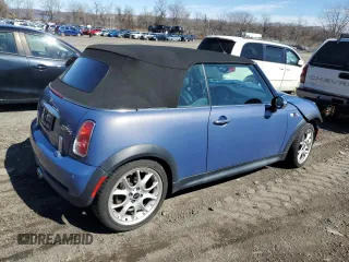 2006 MINI Convertible S with VIN WMWRH33566TJ42639, listed as a Copart auction lot 49452255 with 81,733 mi miles and Salvage title. Bid and sale history available at DreamBid. Image 3.