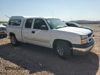 2005 Chevrolet Silverado 1500 LS with VIN 2GCEC19TX51113580, listed as a Copart auction lot 51297345 with 64,541 mi miles and Salvage Title. Bid and sale history available at DreamBid. Image 4.