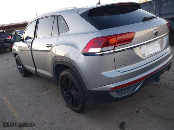 2023 Volkswagen Atlas Cross Sport 3.6L V6 SE w/Technology with VIN 1V2KE2CA8PC223209, listed as a IAAI auction lot 41251422 with 33,921 mi miles. Bid and sale history available at carsss.com. Image 3.