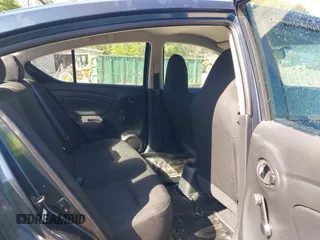 2016 Nissan Versa SV with VIN 3N1CN7AP7GL915950, listed as a IAAI auction lot 42058693 with 162,359 mi miles. Bid and sale history available at carsss.com. Image 8.