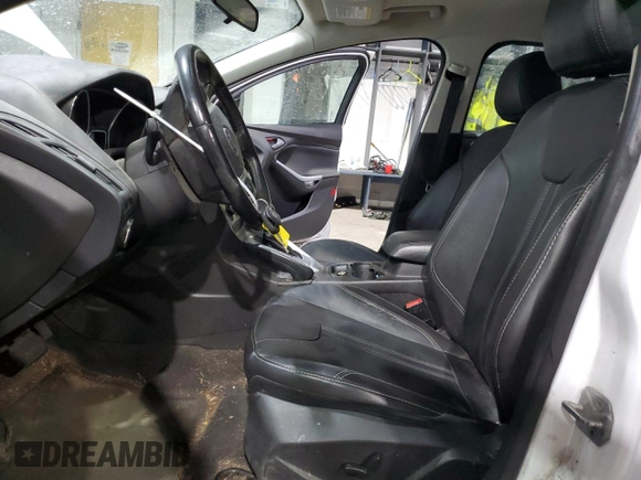 2014 Ford Focus SE with VIN 1FADP3K24EL125303, listed as a Copart auction lot 43498485 with 107,665 mi miles and Non Repairable. Bid and sale history available at carsss.com. Image 7.
