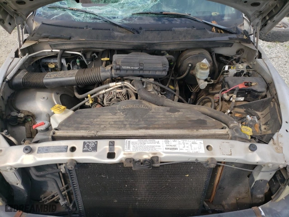 2000 Dodge Ram 1500 with VIN 3B7HC13Z1YG138356, listed as a Copart auction lot 68306524 with 171,481 mi miles and Salvage Title. Bid and sale history available at carsss.com. Image 13.