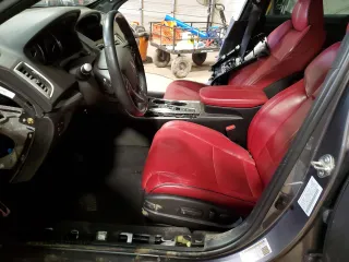 2019 Acura TLX w/A-Spec Pkg z VIN 19UUB2F60KA005006, wystawiony jako Copart lot #50305185 z przebiegiem Nie podano mil oraz Szkoda całkowita • Salvage title. Historia ofert i sprzedaży dostępna na DreamBid. Obrazek 7.