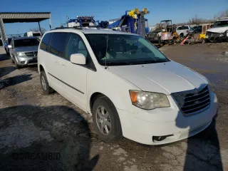 2010 Chrysler Town & Country Touring with VIN 2A4RR5D18AR320312, listed as a Copart auction lot 47983065 with 209,608 mi miles and Salvage Title. Bid and sale history available at carsss.com. Image 4.