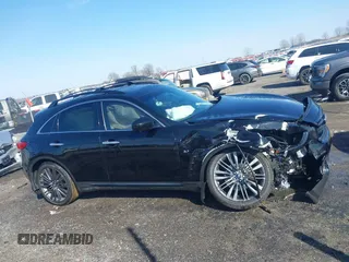 2016 Infiniti QX70 z VIN JN8CS1MW6GM750280, wystawiony jako IAAI lot #41588491 z przebiegiem 78 266 mil mil oraz . Historia ofert i sprzedaży dostępna na DreamBid. Obrazek 13.