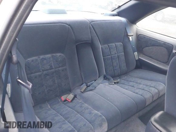 1996 Ford Thunderbird LX z VIN 1FALP6246TH160357, wystawiony jako IAAI lot #41442234 z przebiegiem 99 815 mil mil oraz . Historia ofert i sprzedaży dostępna na DreamBid. Obrazek 8.