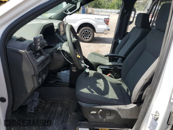 2021 Chevrolet Tahoe Commercial z VIN 1GNSCLED3MR458377, wystawiony jako Copart lot #57302405 z przebiegiem 26 846 mil mil oraz Szkoda całkowita • Salvage title. Historia ofert i sprzedaży dostępna na DreamBid. Obrazek 7.