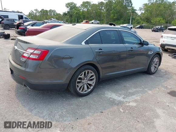 2018 Ford Taurus Limited z VIN 1FAHP2F8XJG129966, wystawiony jako IAAI lot #42319661 z przebiegiem 112 937 mil mil oraz . Historia ofert i sprzedaży dostępna na DreamBid. Obrazek 4.