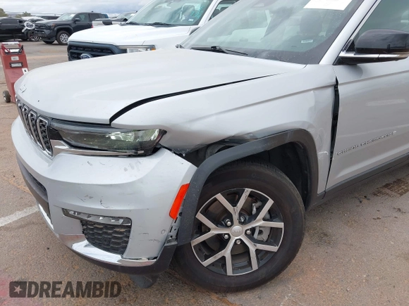 2024 Jeep Grand Cherokee Limited with VIN 1C4RJKBG3R8536286, listed as a IAAI auction lot 42578700 with 43,126 mi miles and . Bid and sale history available at DreamBid. Image 6.