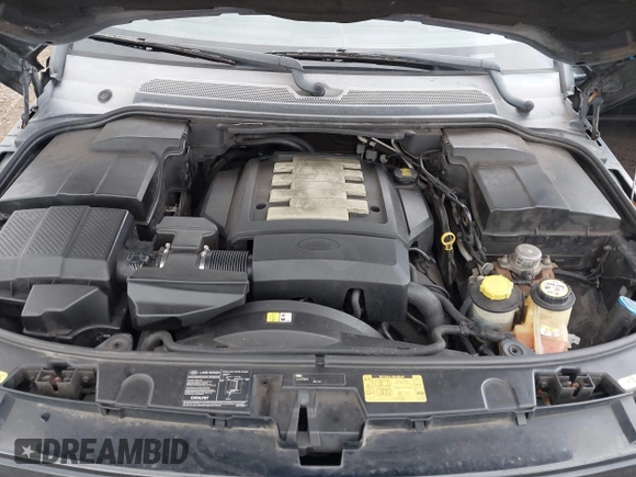 2006 Land Rover LR3 SE with VIN SALAE254X6A400611, listed as a IAAI auction lot 42184061 with 161,517 mi miles and . Bid and sale history available at DreamBid. Image 10.
