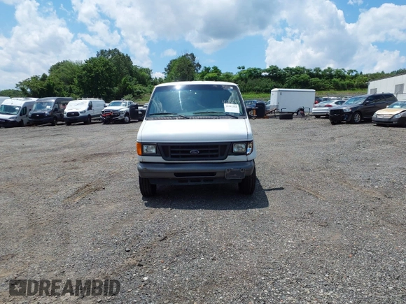 2007 Ford Econoline Cargo Commercial with VIN 1FTNE24W87DB00058, listed as a IAAI auction lot 42342560 with 283,309 mi miles and . Bid and sale history available at DreamBid. Image 12.