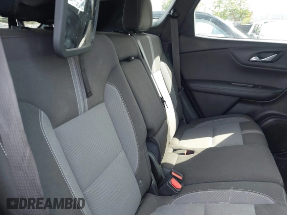 2023 Chevrolet Blazer LT z VIN 3GNKBHR46PS213116, wystawiony jako IAAI lot #42249792 z przebiegiem 37 119 mil mil oraz . Historia ofert i sprzedaży dostępna na DreamBid. Obrazek 8.