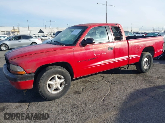 1998 Dodge Dakota with VIN 1B7FL22P5WS569446, listed as a IAAI auction lot 40906924 with 225,507 mi miles. Bid and sale history available at carsss.com. Image 2.