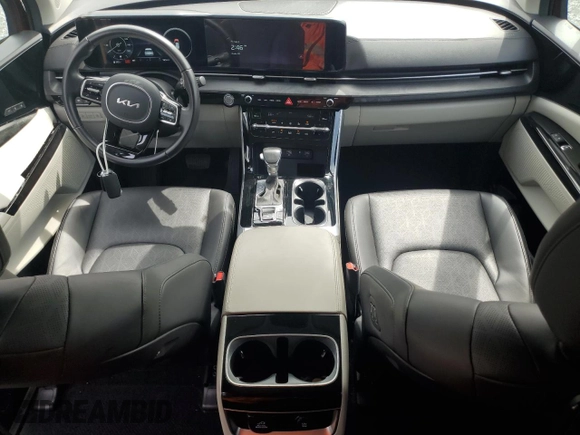 2024 Kia Carnival SX with VIN KNDNE5H37R6305573, listed as a Copart auction lot 70764084 with 23,492 mi miles and Salvage Title. Bid and sale history available at DreamBid. Image 8.