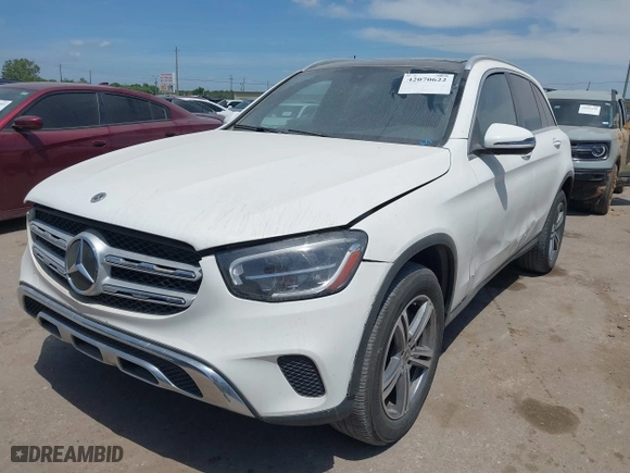 2021 Mercedes-Benz GLC with VIN W1N0G8DB5MV264998, listed as a IAAI auction lot 42070622 with 14,000 mi miles. Bid and sale history available at carsss.com. Image 18.
