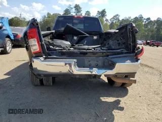 2020 Ram 3500 Tradesman with VIN 3C63RRGL8LG209890, listed as a Copart auction lot 72039474 with 246,260 mi miles and Salvage Title. Bid and sale history available at carsss.com. Image 6.