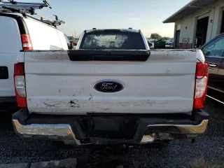 2024 Ford F-250 XL z VIN 1FT7W2BA1REC89162, wystawiony jako Copart lot #57609295 z przebiegiem Nie podano mil oraz Nie do naprawy • Non repairable. Historia ofert i sprzedaży dostępna na DreamBid. Obrazek 6.