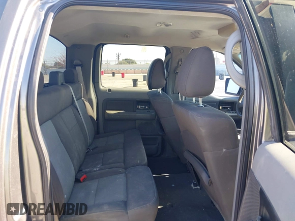 2005 Ford F-150 XLT с VIN 1FTRW12W55KD46912, выставлен на аукционе IAAI как лот 42098078 с пробегом 167 819 миль миль и . История ставок и продаж доступна на DreamBid. Изображение 8.