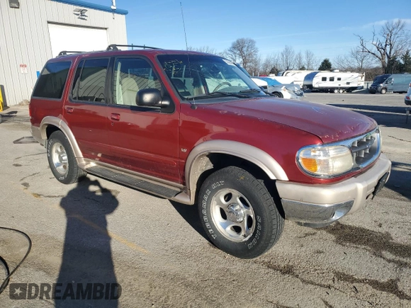 2001 Ford Explorer Eddie Bauer z VIN 1FMZU84P81UB51403, wystawiony jako Copart lot #50098005 z przebiegiem 212 906 mil mil oraz Szkoda całkowita • Salvage title. Historia ofert i sprzedaży dostępna na DreamBid. Obrazek 4.