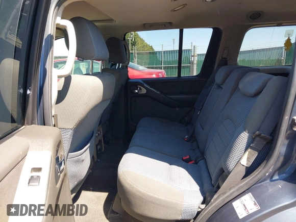 2005 Nissan Pathfinder LE with VIN 5N1AR18W85C714971, listed as a IAAI auction lot 41998680 with 212,304 mi miles and . Bid and sale history available at DreamBid. Image 8.