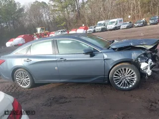 2022 Toyota Avalon Limited with VIN 4T1DZ1FB3NU072764, listed as a IAAI auction lot 41434352 with 40,969 mi miles. Bid and sale history available at carsss.com. Image 12.