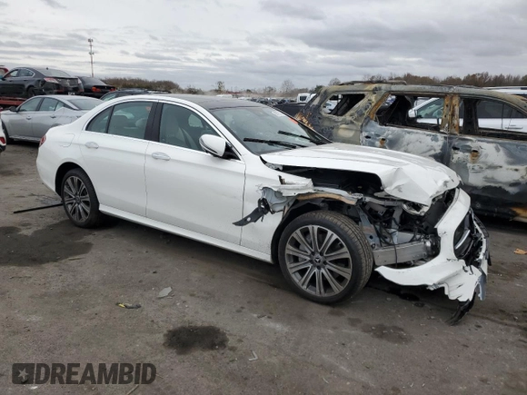 2023 Mercedes-Benz E 350 with VIN W1KZF8EB2PB172713, listed as a Copart auction lot 80775744 with 5,916 mi miles and Salvage Title. Bid and sale history available at DreamBid. Image 4.