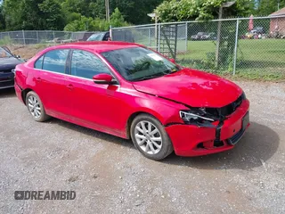 2013 Volkswagen Jetta SE with VIN 3VWDP7AJ6DM211202, listed as a IAAI auction lot 42365930 with 175,801 mi miles and . Bid and sale history available at DreamBid. Image 1.
