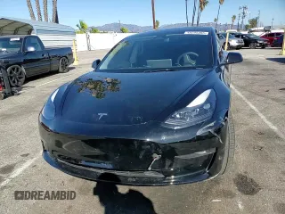 2023 Tesla Model 3 z VIN 5YJ3E1EA4PF706521, wystawiony jako Copart lot #49295465 z przebiegiem 25 026 mil mil oraz Szkoda całkowita • Salvage title. Historia ofert i sprzedaży dostępna na DreamBid. Obrazek 10.
