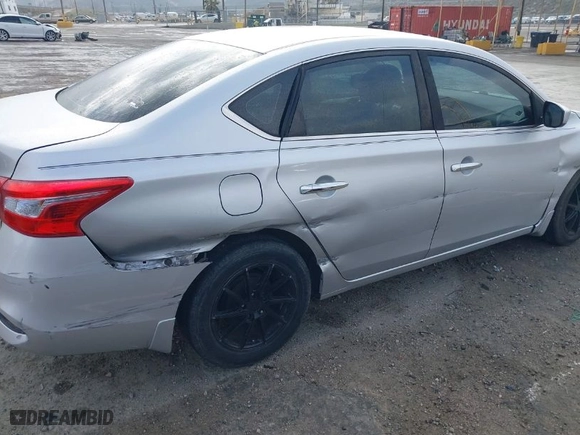 2019 Nissan Sentra SV with VIN 3N1AB7AP8KY237625, listed as a IAAI auction lot 41777580 with 75,775 mi miles. Bid and sale history available at carsss.com. Image 18.